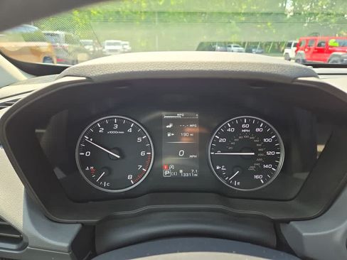 Used 2025 Subaru Crosstrek 2.5i Premium AWD/4WD image 20