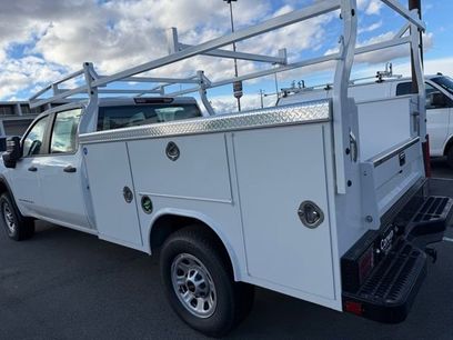 New 2025 GMC Sierra 3500 Pro w/ Fleet Convenience Package