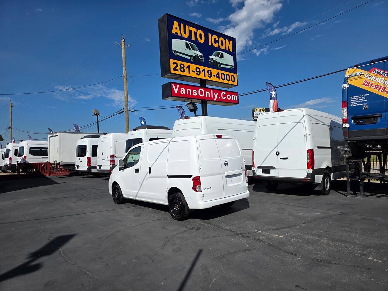 Used 2020 Nissan NV200 SV FWD image 28