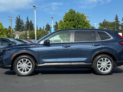 Used 2024 Honda CR-V EX-L image 2
