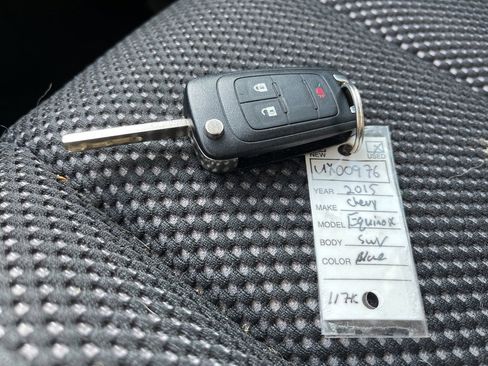 Used 2015 Chevrolet Equinox LT image 16