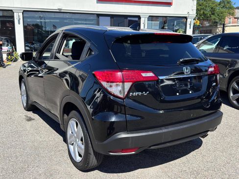 Used 2019 Honda HR-V EX image 6