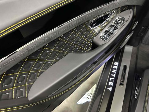 Used 2022 Bentley Continental GT Speed image 28