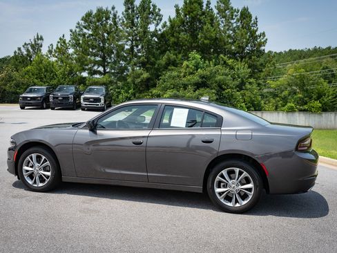 Used 2023 Dodge Charger SXT AWD/4WD image 7