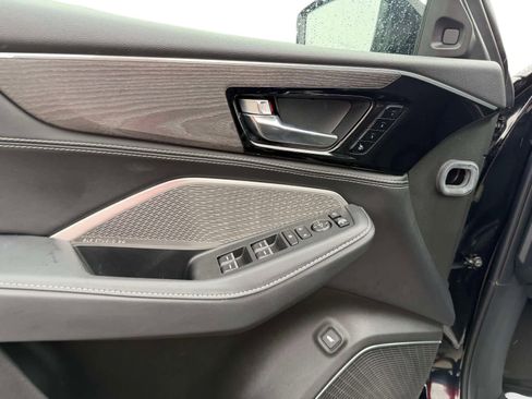 Used 2024 Acura MDX SH-AWD w/ Advance Package image 19