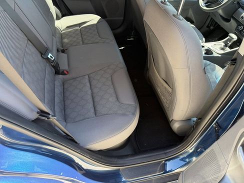 Used 2019 Kia Niro LX FWD image 14