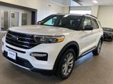 Certified 2022 Ford Explorer XLT w/ Equipment Group 202A image 4