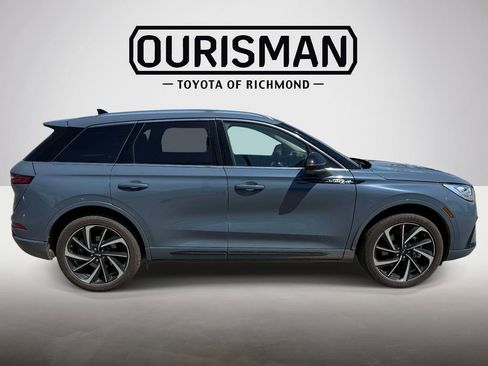 Used 2024 Lincoln Corsair Grand Touring w/ Equipment Group 301A AWD/4WD image 3