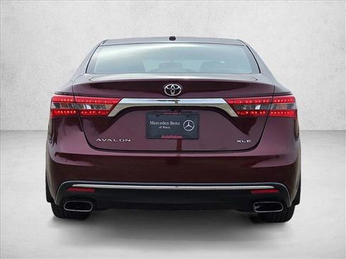 Used 2016 Toyota Avalon XLE Premium image 6