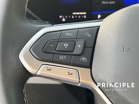 Used 2022 Volkswagen Taos S FWD image 17