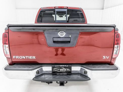 Used 2019 Nissan Frontier SV RWD image 6