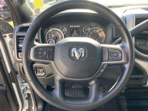 Used 2024 RAM 5500 Tradesman w/ Chrome Appearance Group RWD image 20