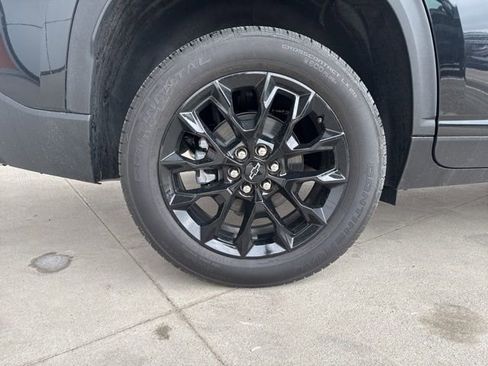 New 2026 Chevrolet Traverse LT w/ Midnight/Sport Edition image 11