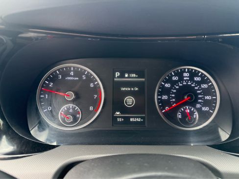 Used 2022 Kia K5 GT-Line w/ GT-Line FWD Premium Package image 10