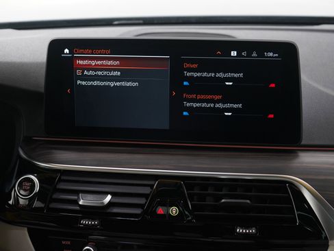 Used 2021 BMW 530i xDrive w/ Convenience Package image 14