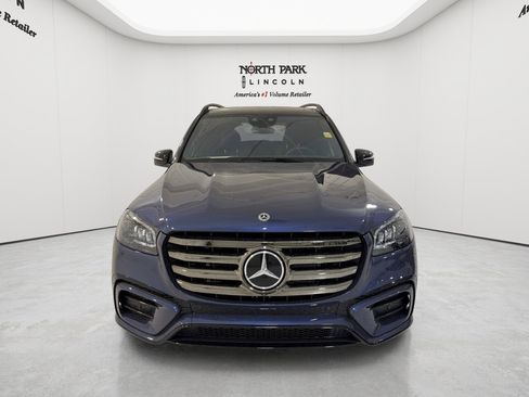 Used 2024 Mercedes-Benz GLS 450 4MATIC image 33