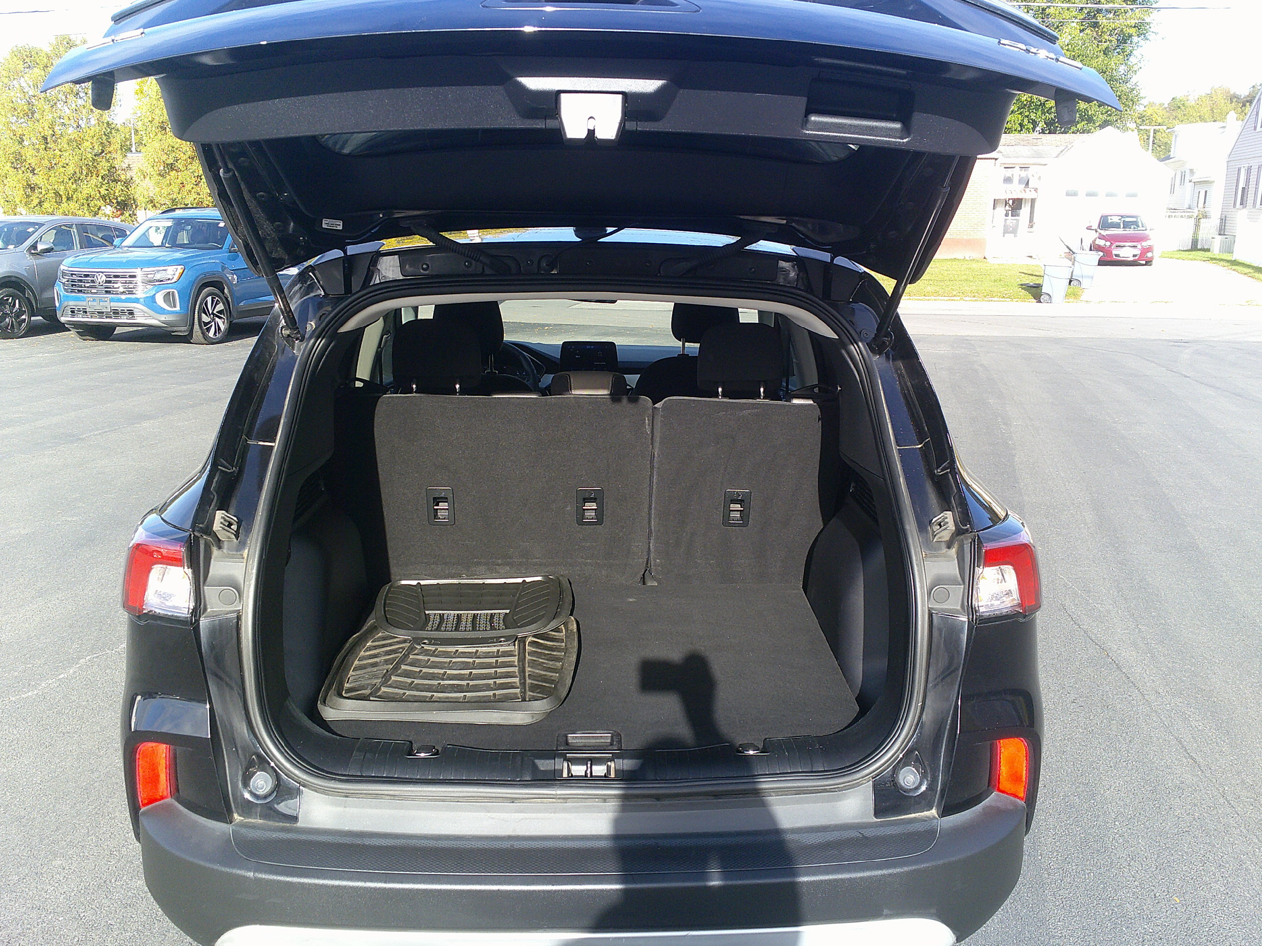 Used 2022 Ford Escape SE w/ Cold Weather Package AWD/4WD image 23