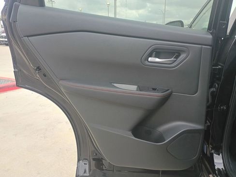 New 2026 Nissan Rogue SV image 27