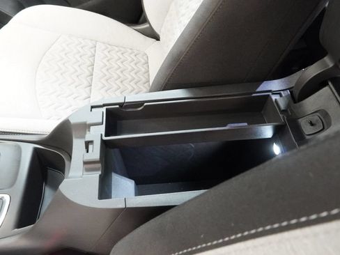 Used 2024 Chevrolet Equinox LS FWD image 24