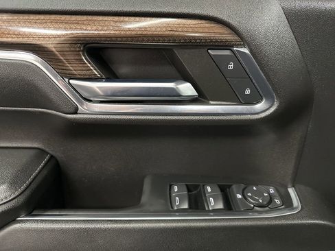 Used 2023 Chevrolet Silverado 1500 RST AWD/4WD image 19