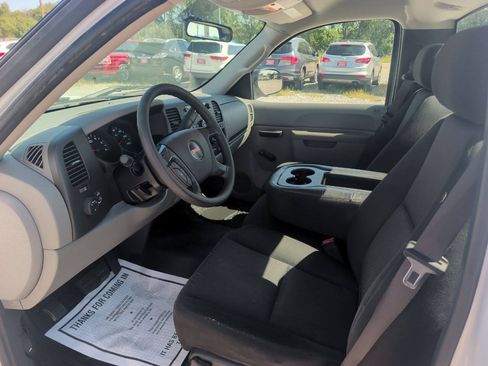 Used 2011 GMC Sierra 1500 W/T RWD image 10
