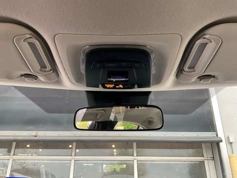 Used 2025 Toyota Corolla LE image 14