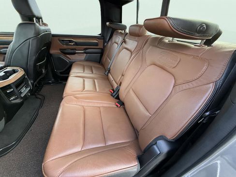 Used 2022 RAM 1500 Limited image 12