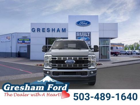 New 2026 Ford F250 XLT image 6