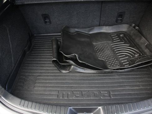 Used 2010 MAZDA MAZDA3 s Sport FWD image 15