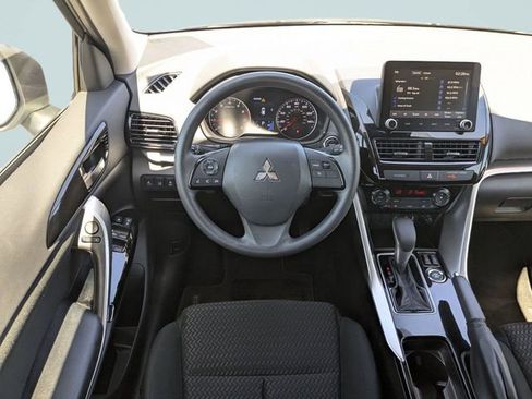 Used 2025 Mitsubishi Eclipse Cross LE AWD/4WD image 15