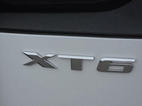 Used 2020 Cadillac XT6 Sport image 29