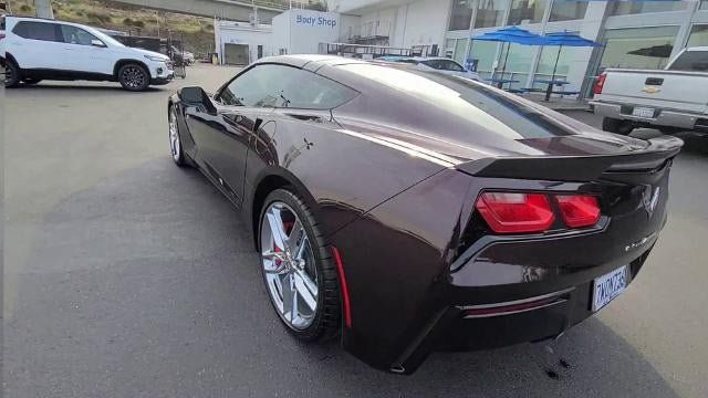 Used 2017 Chevrolet Corvette Stingray Coupe RWD image 4
