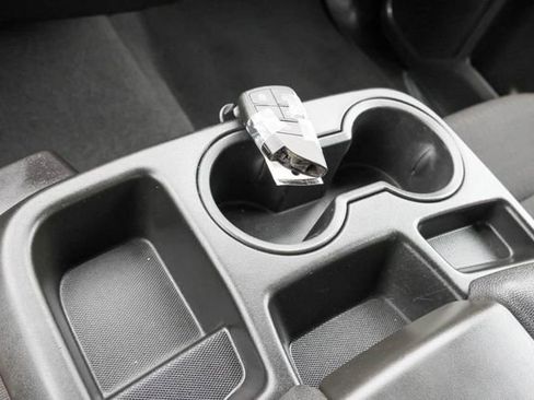 Used 2024 Chevrolet Silverado 2500 LT AWD/4WD image 22