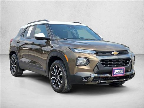 Used 2021 Chevrolet TrailBlazer ACTIV w/ Sun and Liftgate Package AWD/4WD image 7