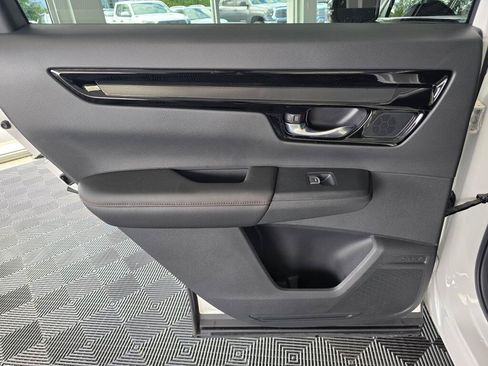 Used 2026 Honda CR-V Sport Touring image 37