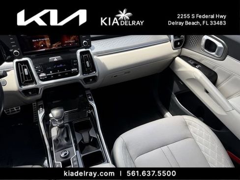 Used 2021 Kia Sorento SX FWD image 13