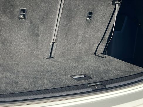 Certified 2021 Volkswagen Atlas SE image 27