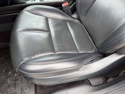 Used 2021 Lincoln Corsair AWD image 25