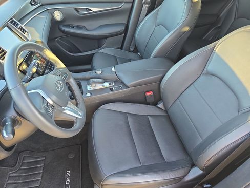 Used 2025 INFINITI QX50 Luxe image 15