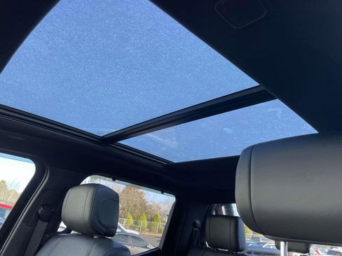 Used 2023 Toyota Tundra Platinum image 29