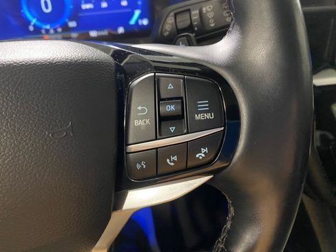 Used 2021 Ford Explorer Platinum w/ Equipment Group 601A AWD/4WD image 24