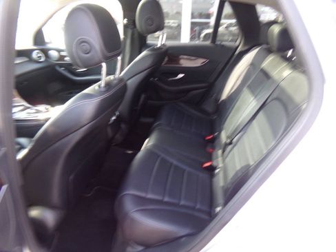 Used 2016 Mercedes-Benz GLC 300 image 14