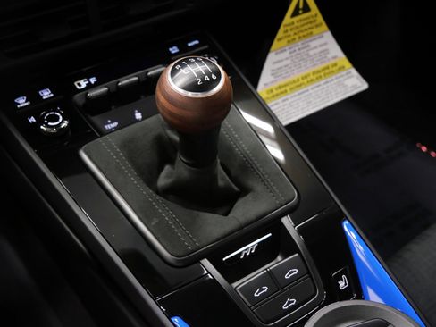 Used 2026 Porsche 911 Carrera T image 17