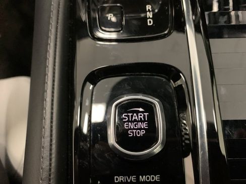 Used 2020 Polestar Polestar 1 image 17