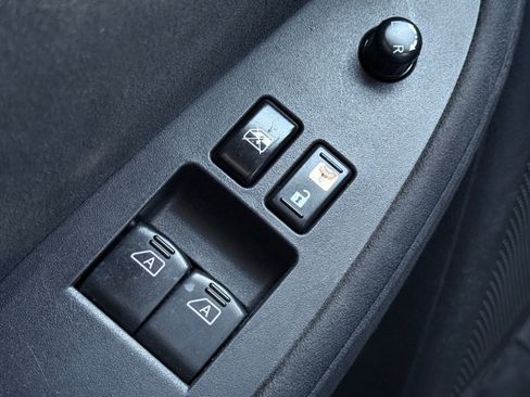 Used 2017 Nissan 370Z Touring Sport image 31