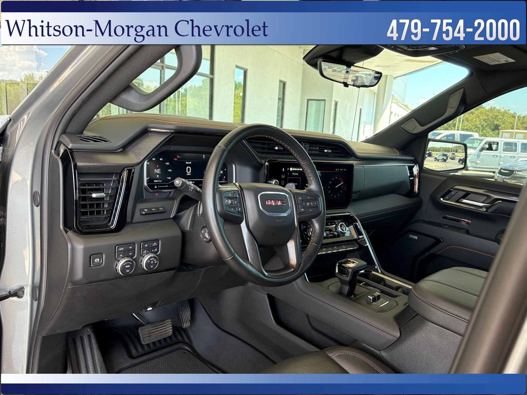 Used 2024 GMC Sierra 1500 AT4 w/ Technology Package AWD/4WD image 10