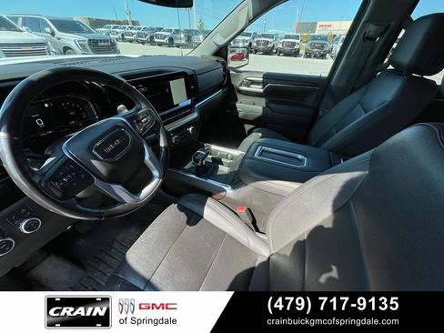 Used 2022 GMC Sierra 1500 SLT w/ SLT Convenience Package AWD/4WD image 9
