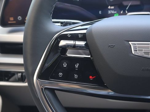 New 2026 Cadillac Vistiq Luxury AWD/4WD image 21