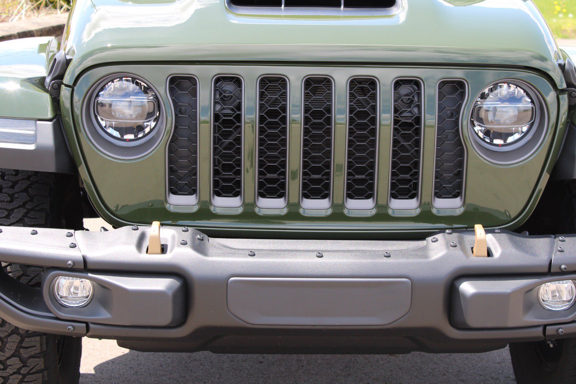 Used 2021 Jeep Wrangler Unlimited Rubicon w/ Xtreme Recon 35" Tire Package AWD/4WD image 6