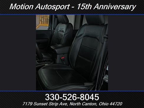 Used 2018 Jeep Wrangler Unlimited Sahara w/ Uconnect 4C Nav & Sound Group AWD/4WD image 35